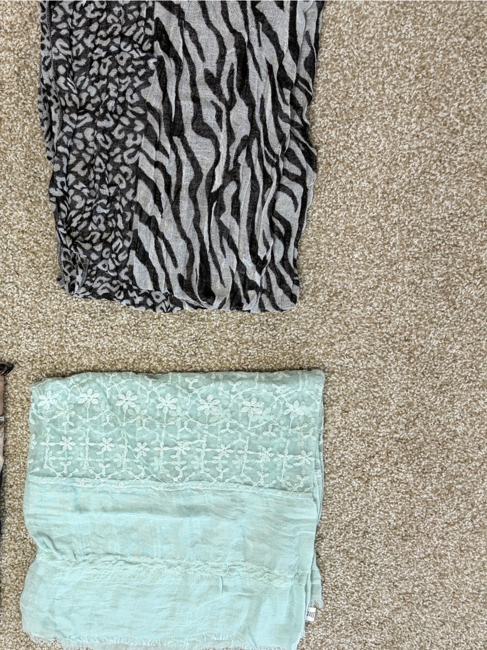 Women’s Lightweight Mixed-Print Scarf Collection - Mint, Black/White
